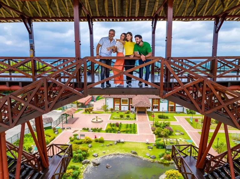 mirador del parque del café, donde vas a poder disfrutar de una hermosa vista.